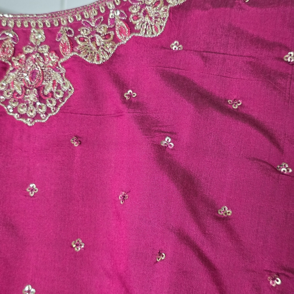 NEW 3 Piece Pakistani Desi Cotton Silk Magenta Women's Embroidered Outfit Medium - Picture 3 of 9